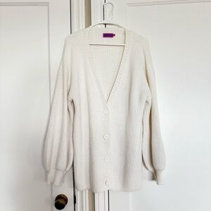 Edikted Mathilde Oversized V-Neck Cardigan
